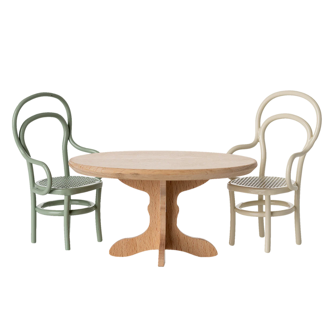 Oval Dining Table, Mouse