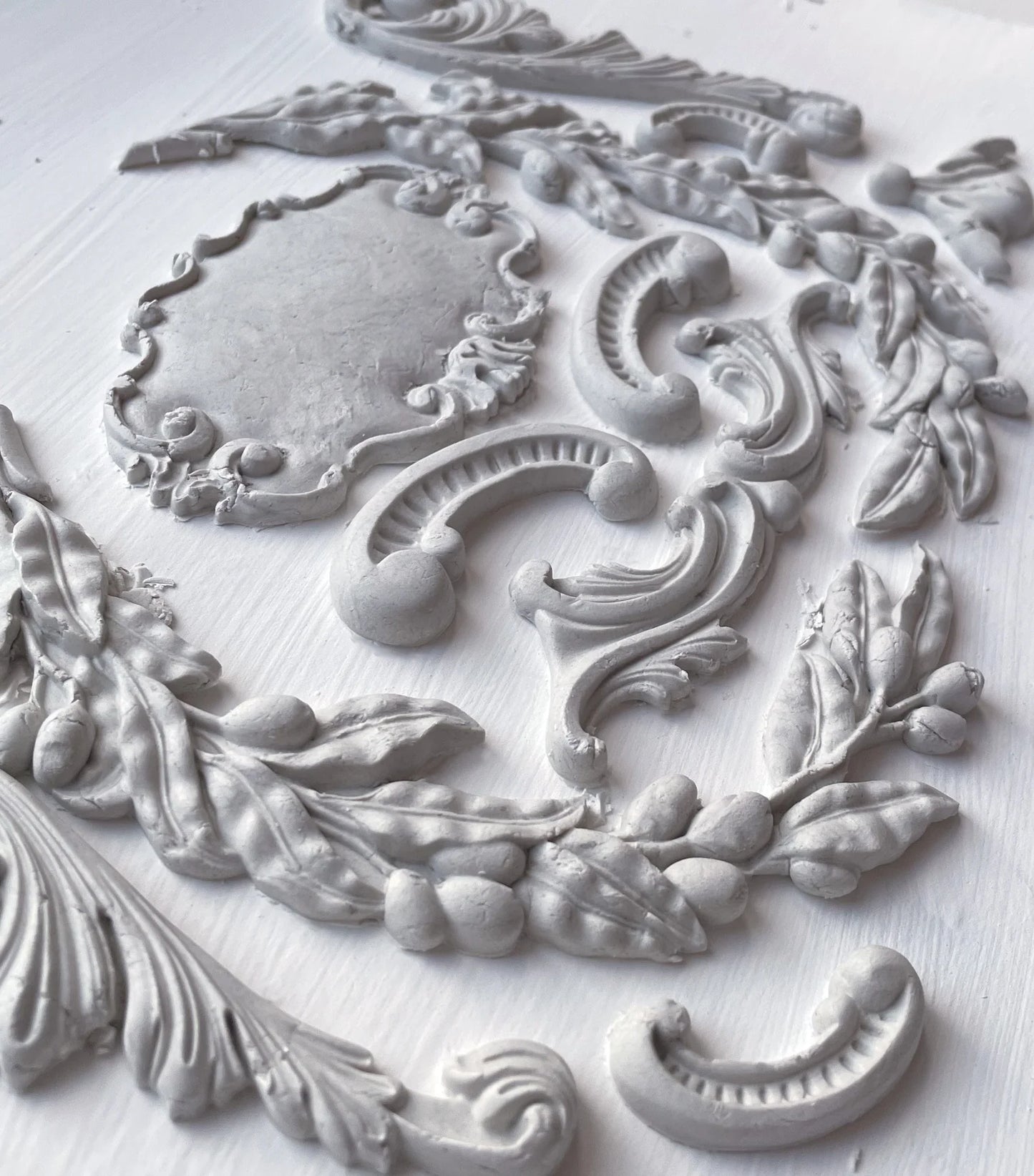 Olive Crest 6x10 IOD Mould