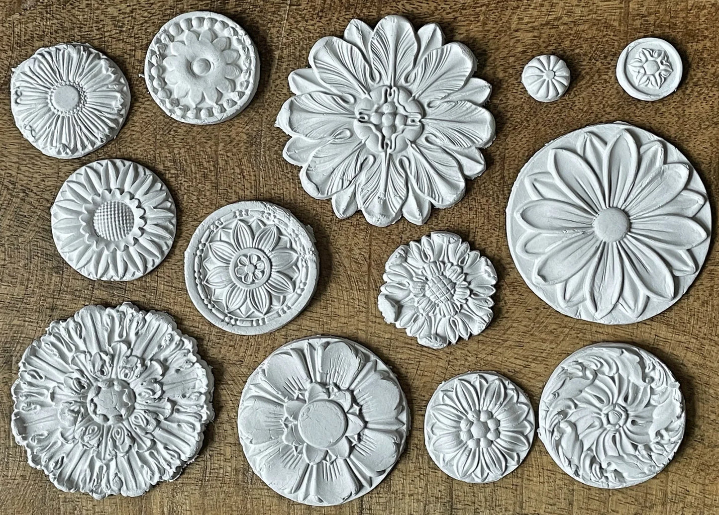 Rosettes 6x10 IOD Mould