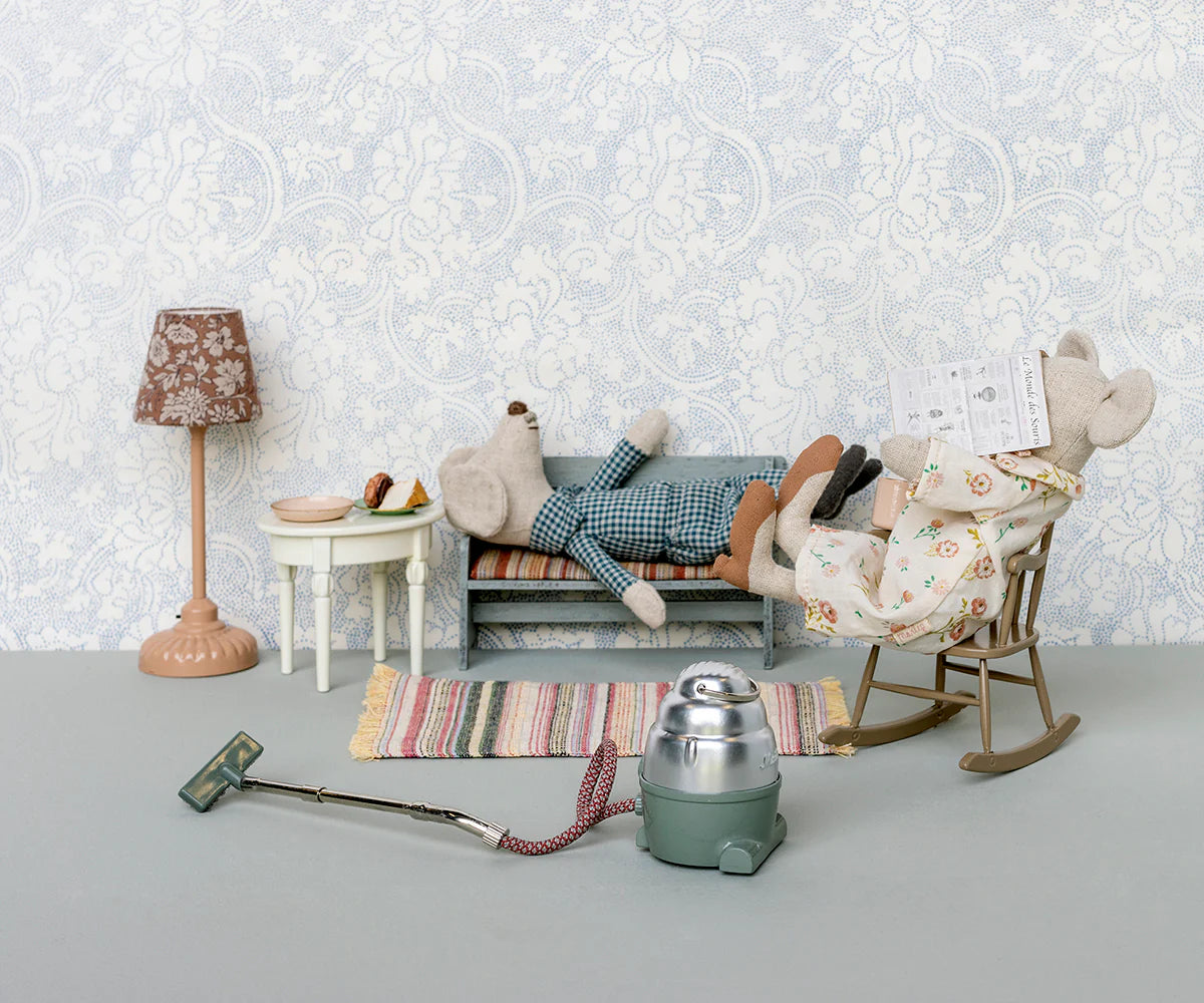 Bench, Mouse (Blue)