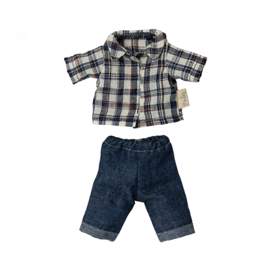 Dad Clothes for Mouse