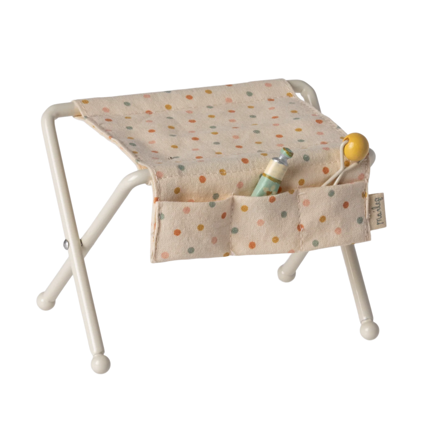 Nursery Table, Baby Mouse