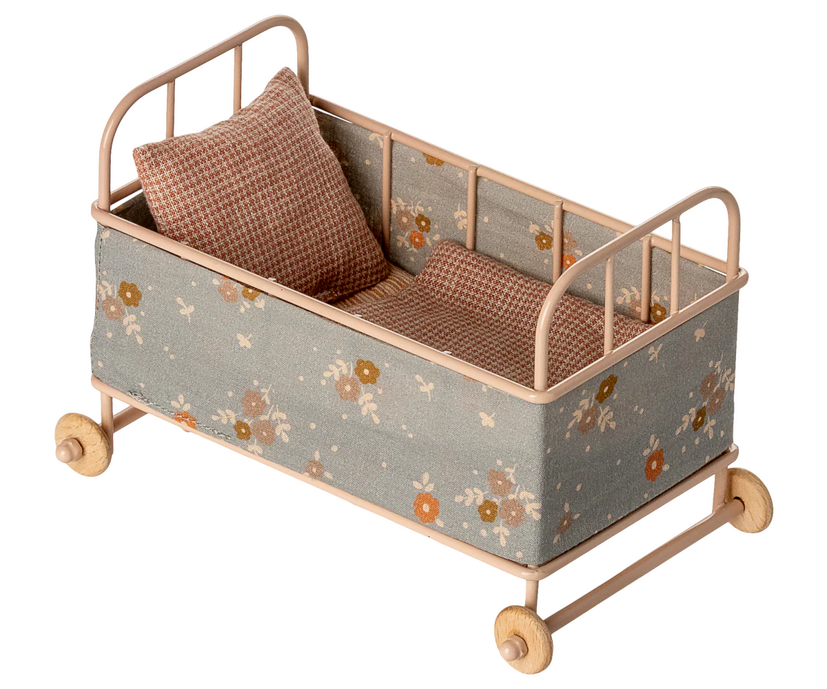 Cot Bed, Micro