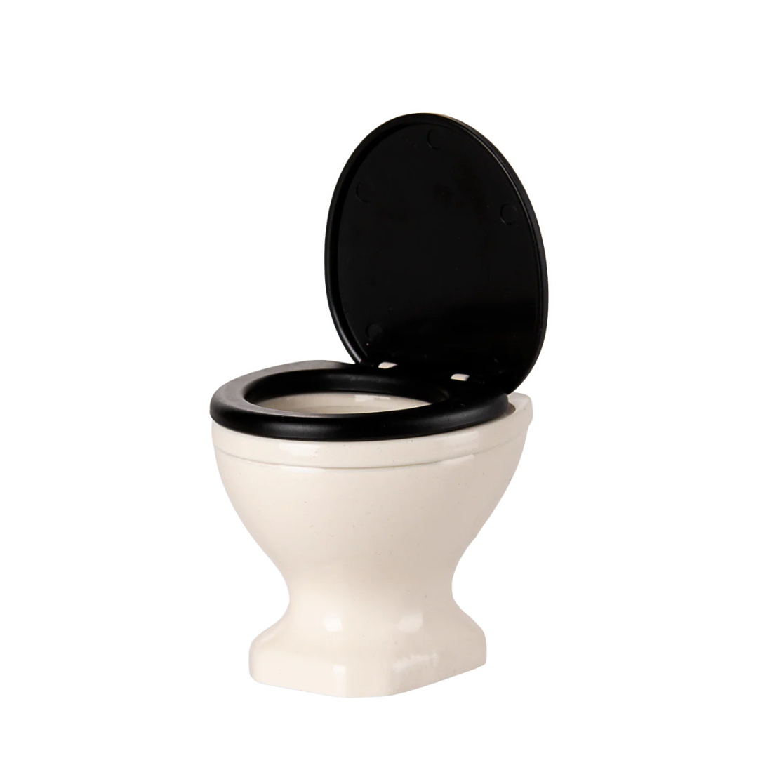 Water Closet, Mouse
