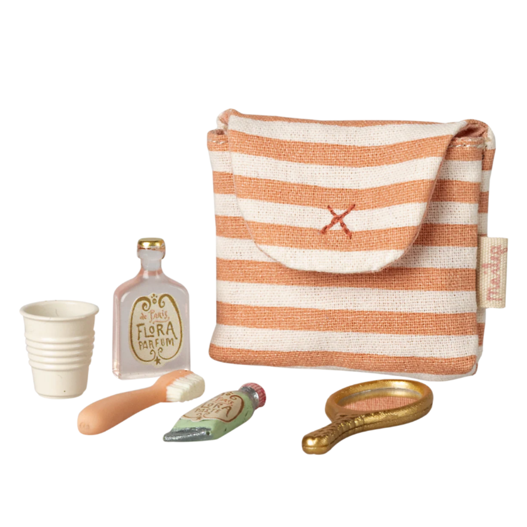 Tooth Brush Set in Bag, Mouse