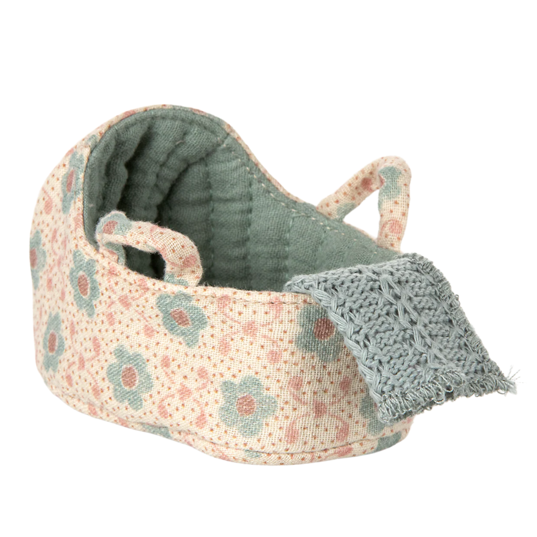 Carry Cot, Baby Mouse (Blue)