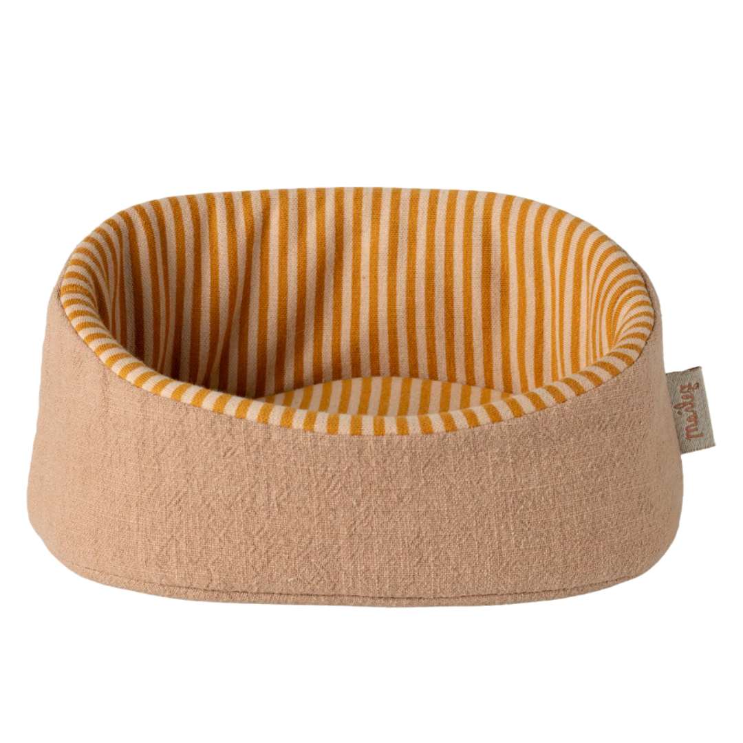 Puppy Basket, Small