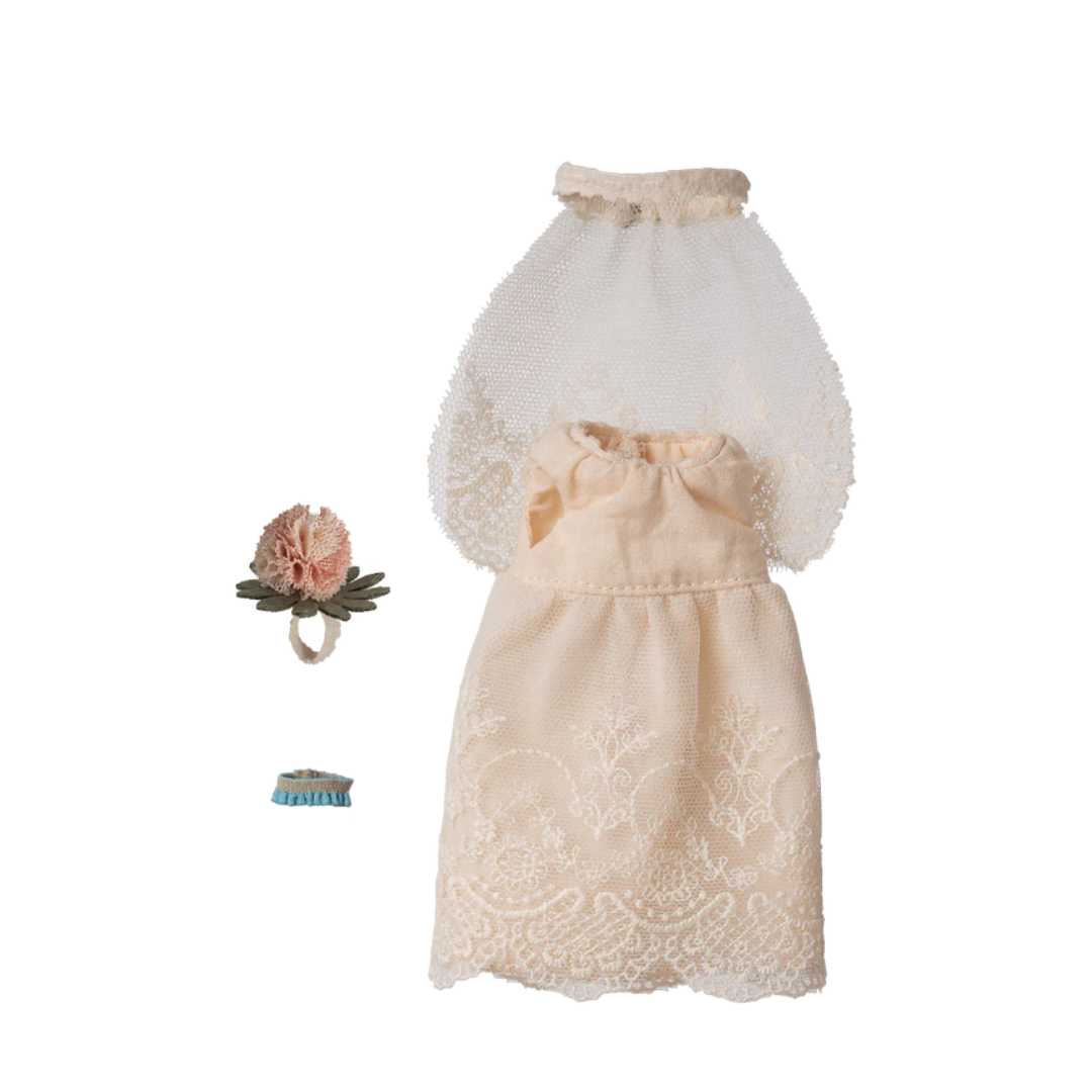 Wedding Dress, Mum Mouse