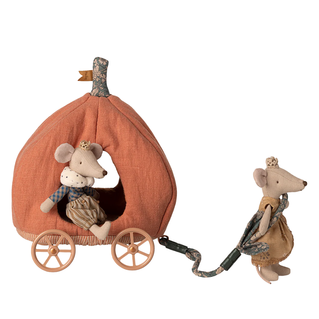 Pumpkin Carriage, Mouse