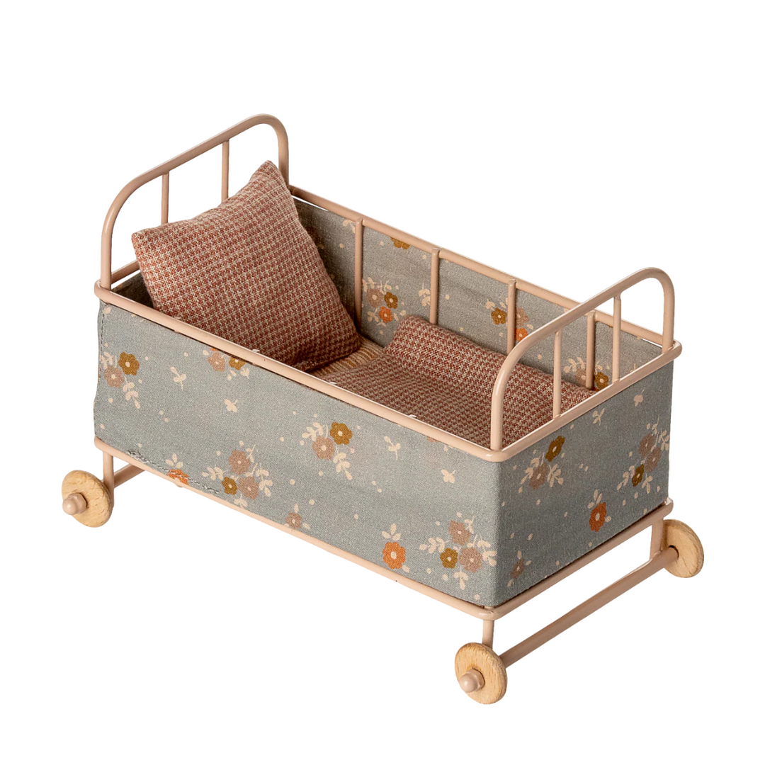 Cot Bed, Micro